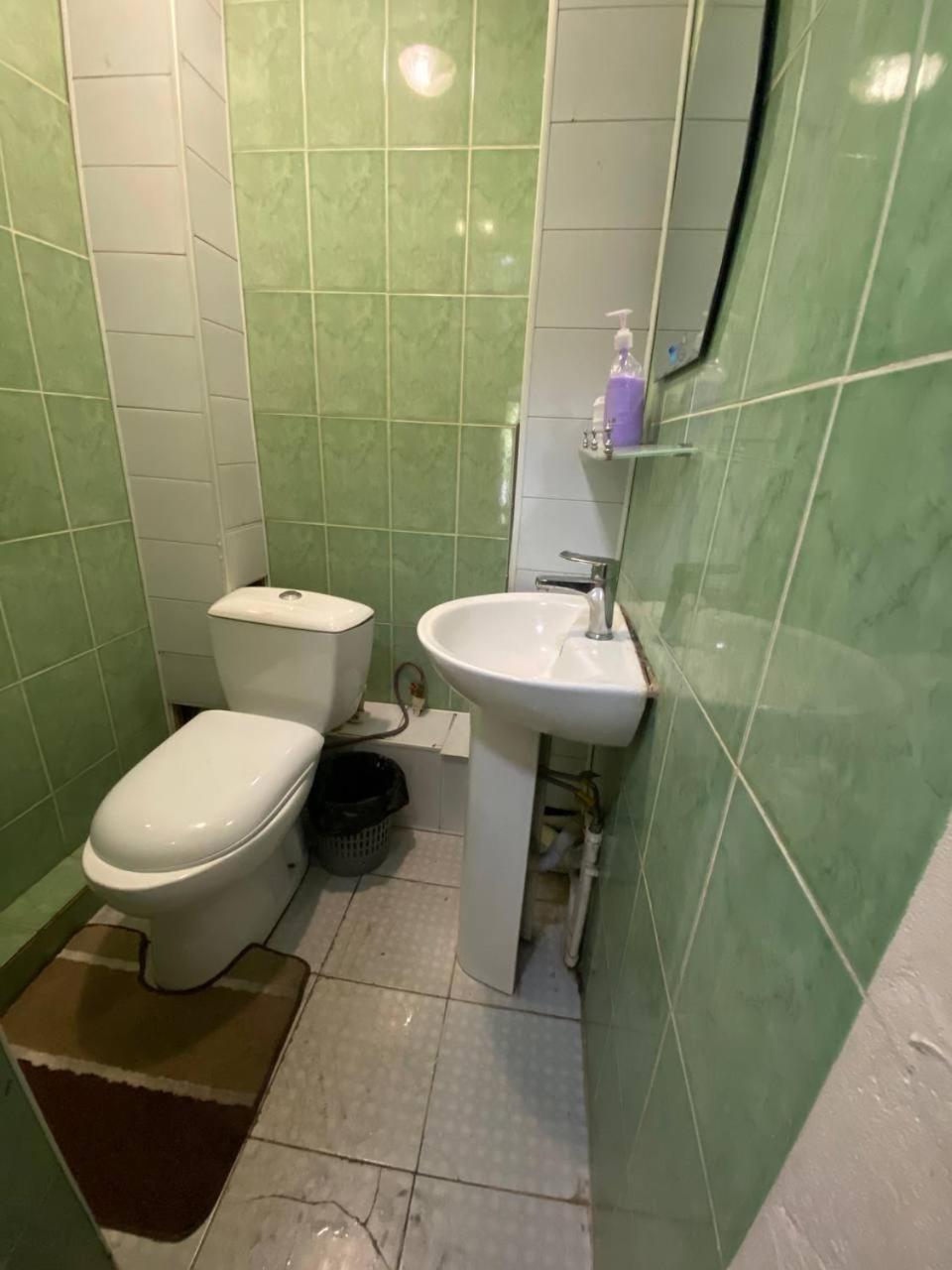 Hostel Na Bobura Tashkent Bagian luar foto