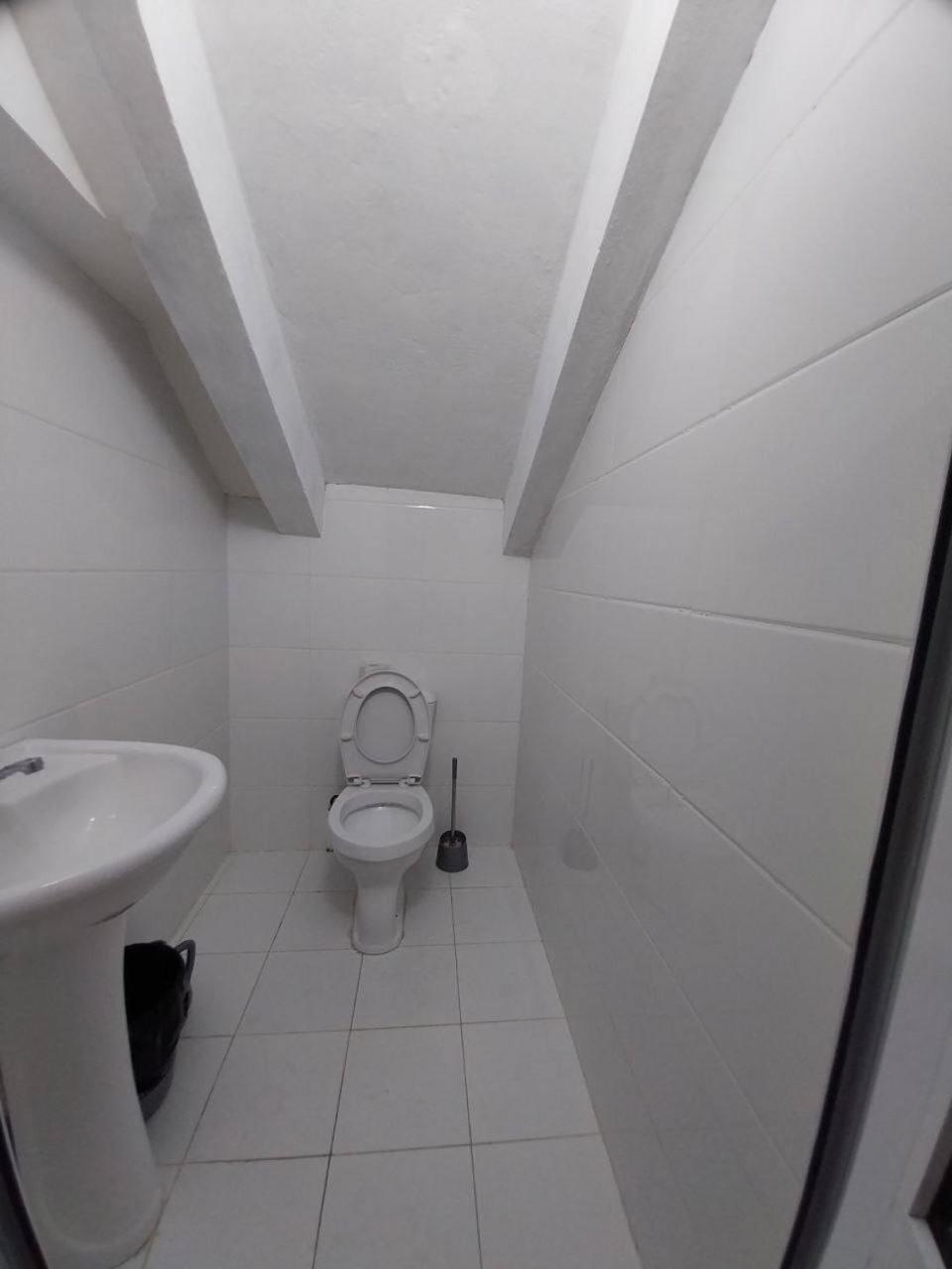 Hostel Na Bobura Tashkent Bagian luar foto